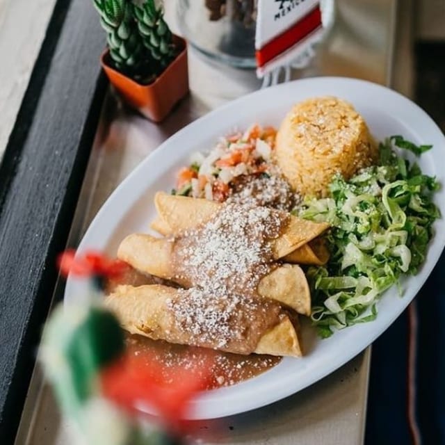 Chicken Flautas.